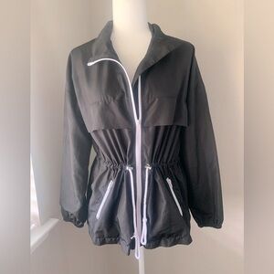 Forever 21 Lightweight Windbreaker Size Small Color Black